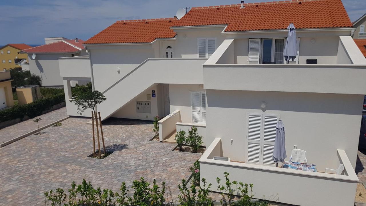 Apartments Frado Novalja Luaran gambar