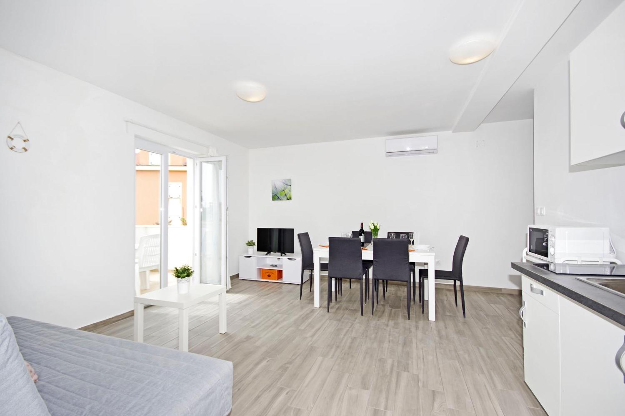 Apartments Frado Novalja Luaran gambar