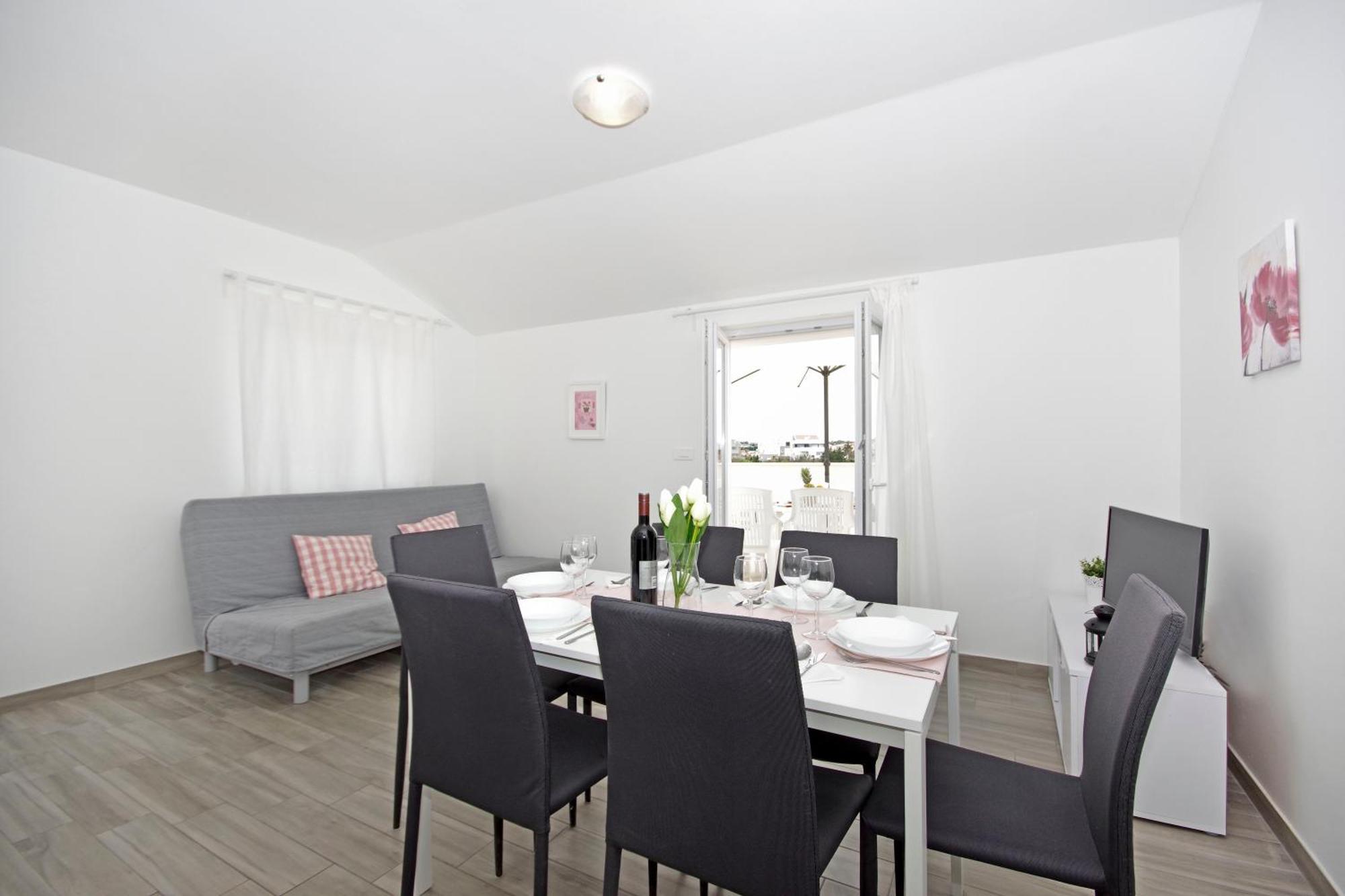 Apartments Frado Novalja Luaran gambar