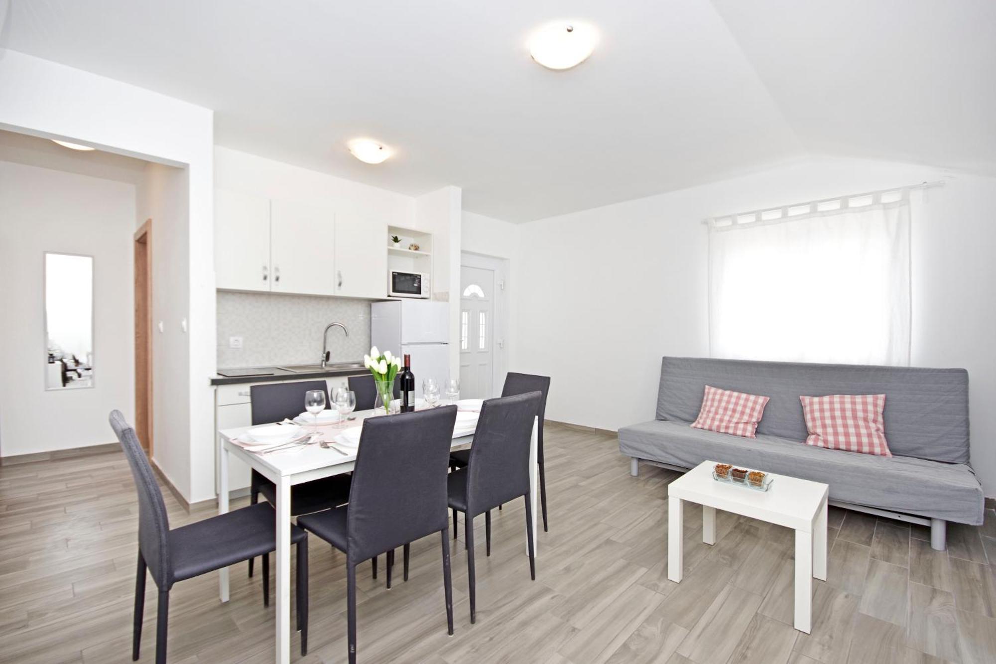 Apartments Frado Novalja Luaran gambar