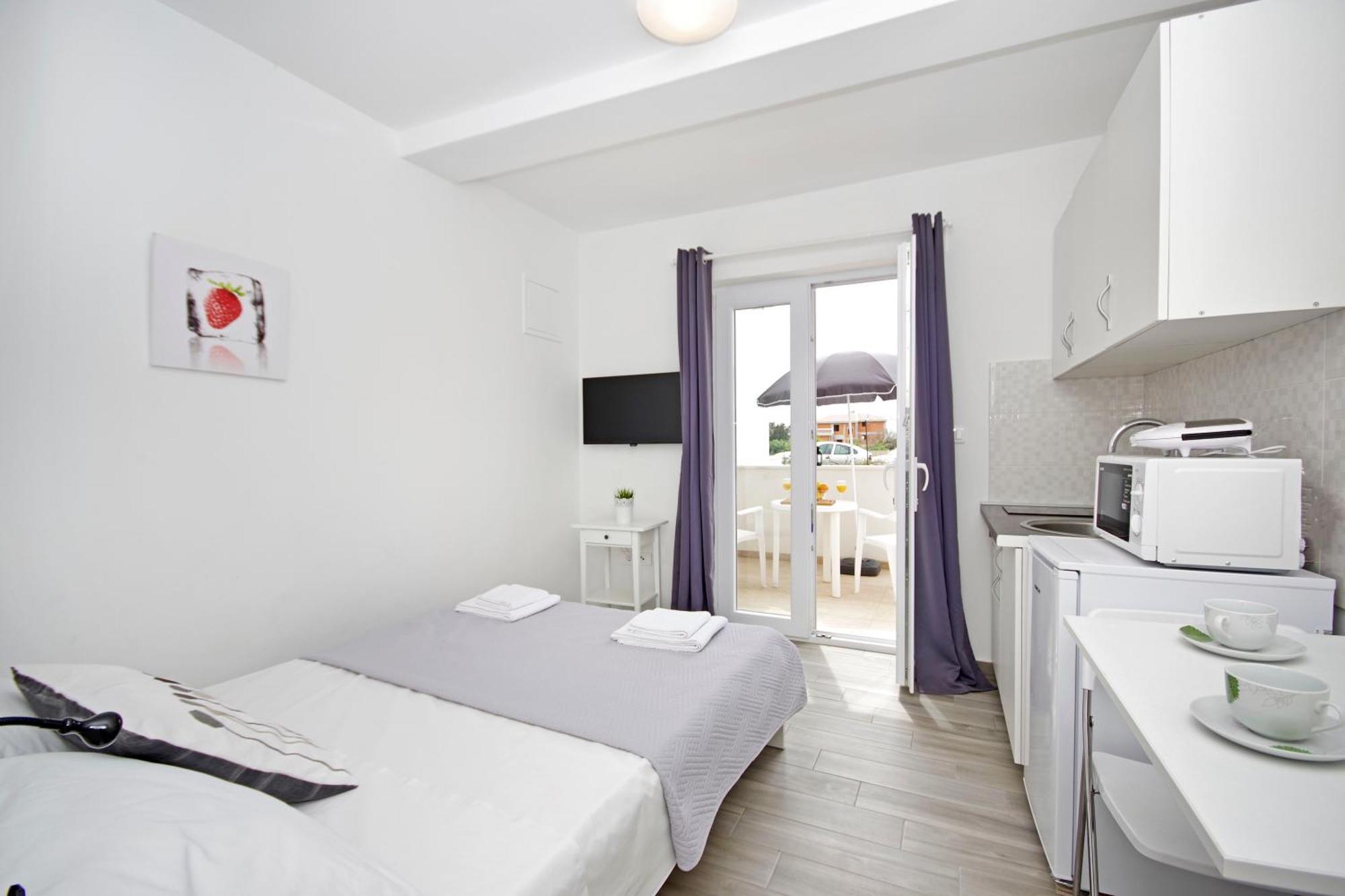 Apartments Frado Novalja Luaran gambar